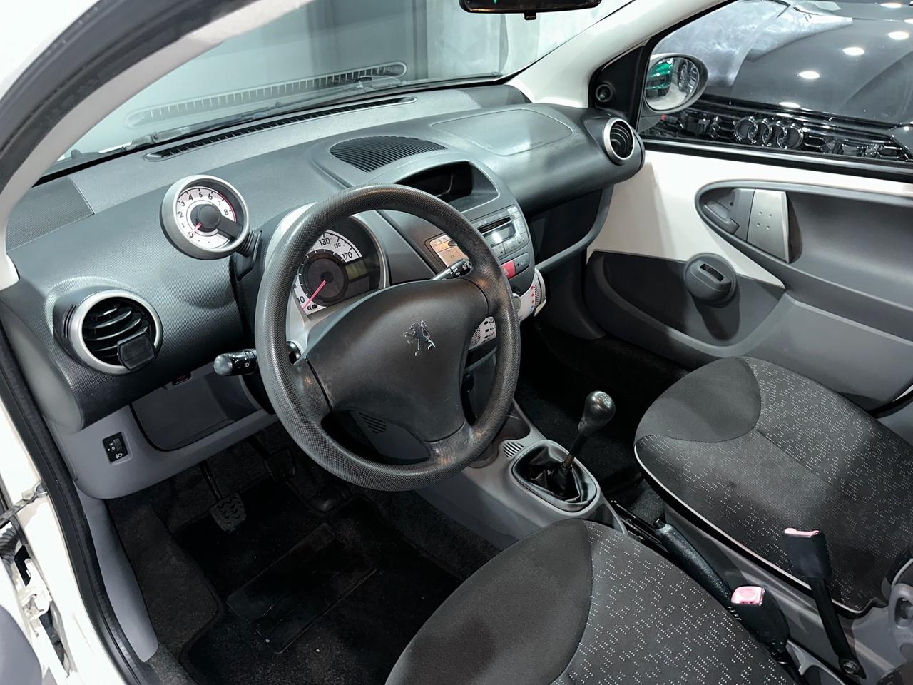 Peugeot 107 1.0 68CV 5p. NEOPATENTATI