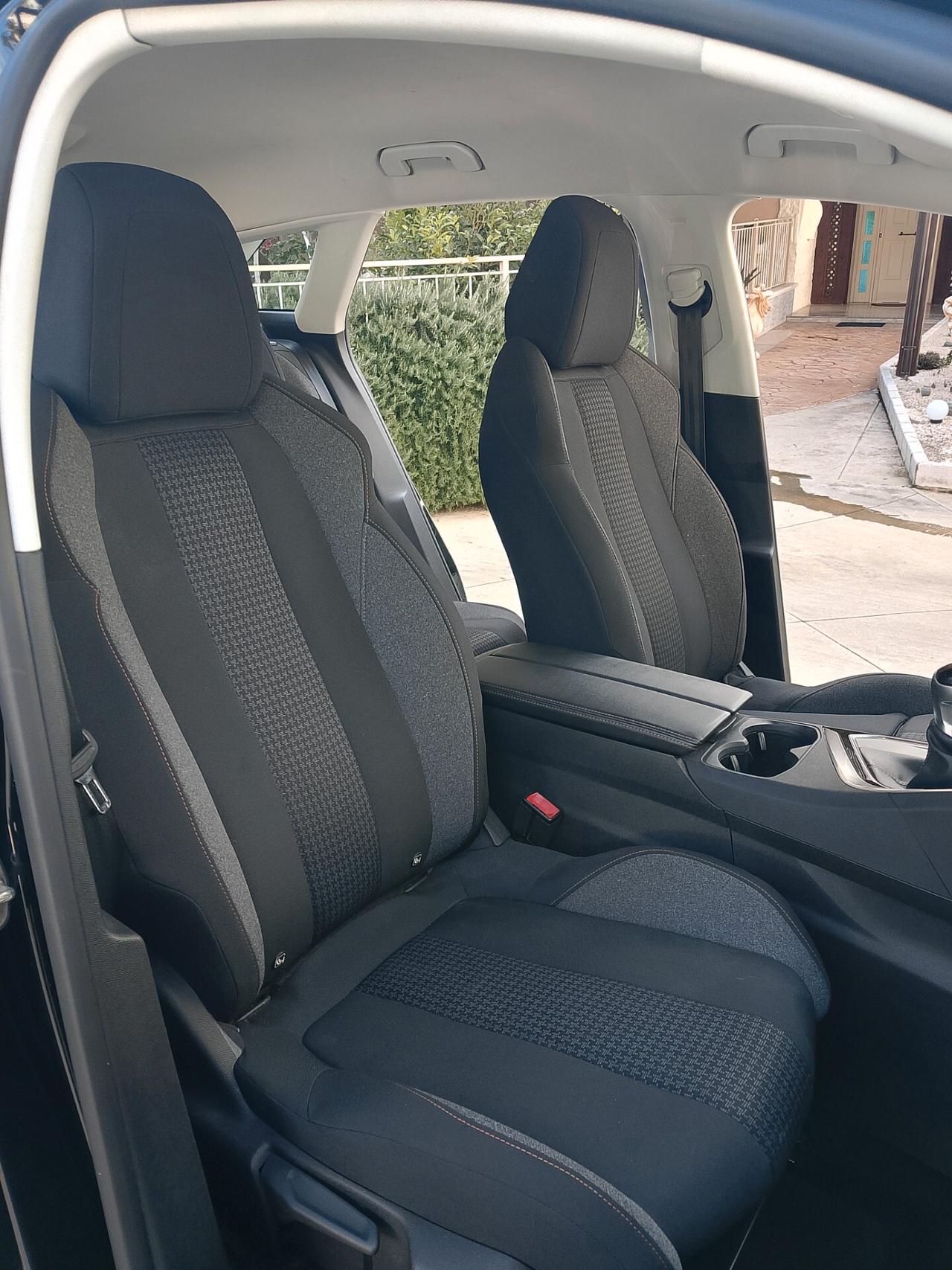 Peugeot 3008 BlueHDi 130 S&S Allure