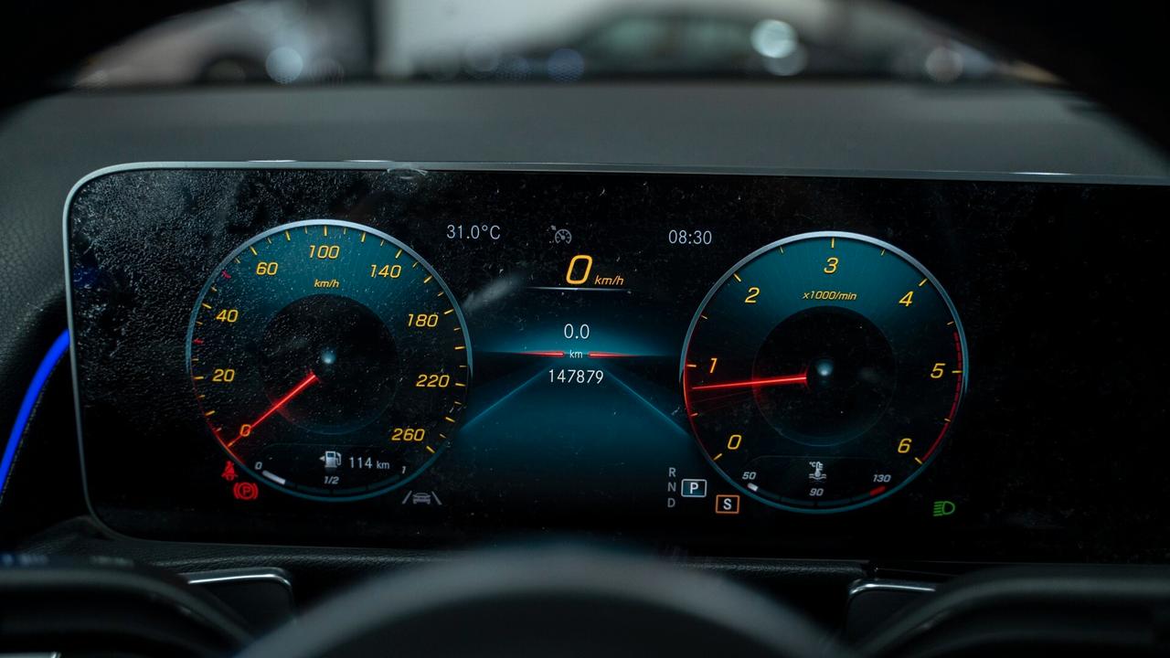 Mercedes-benz GLB 200 D PREMIUM PLUS AMG TETTO PACK LUCI XENO NAVI FULL OPTIONAL
