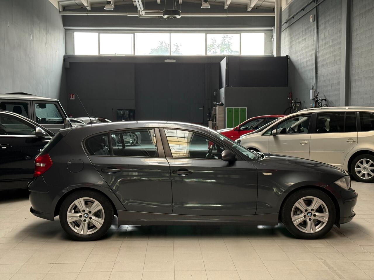Bmw 120 120d cat 5 porte Futura DPF