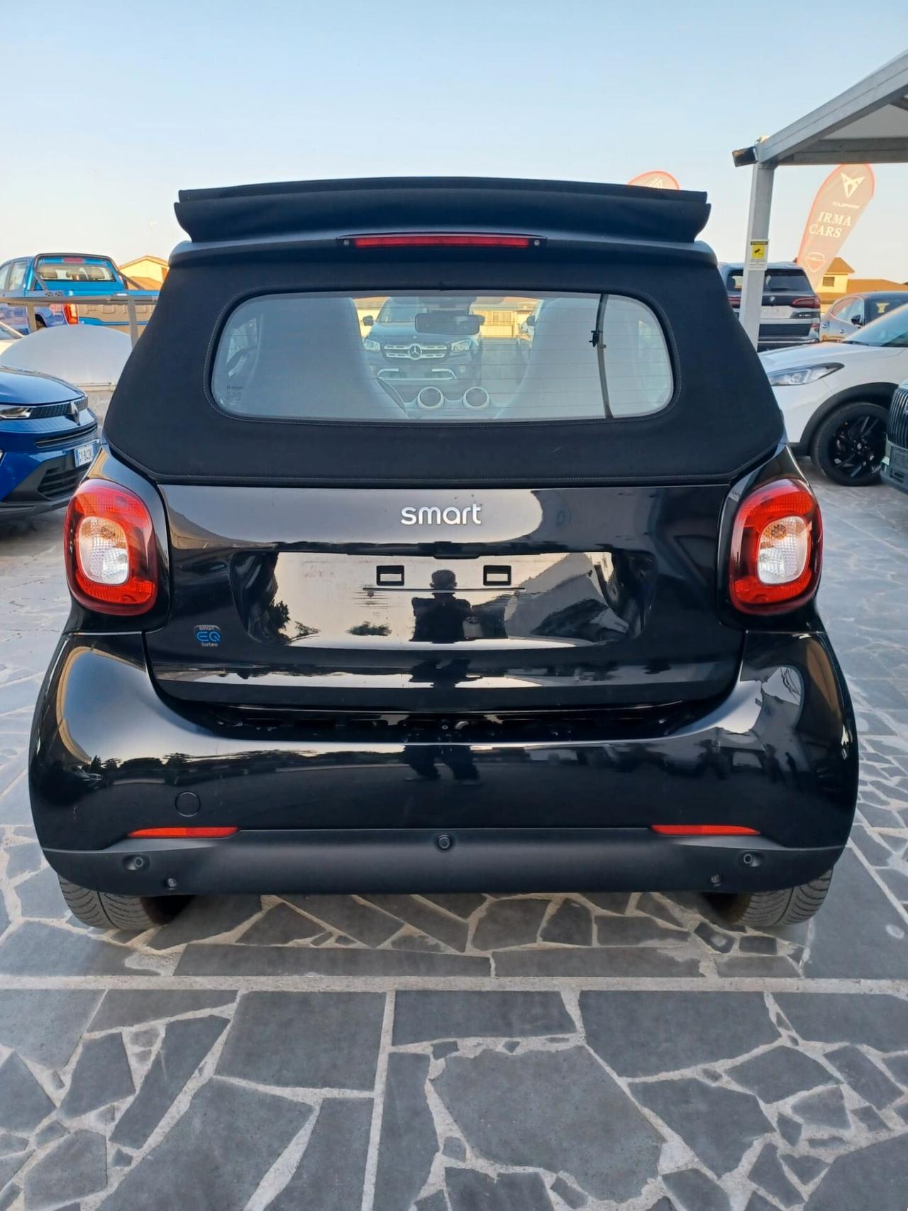Smart ForTwo cabrio eq youngster