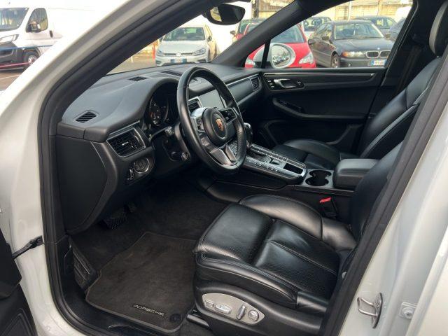 PORSCHE Macan Macan 2.0