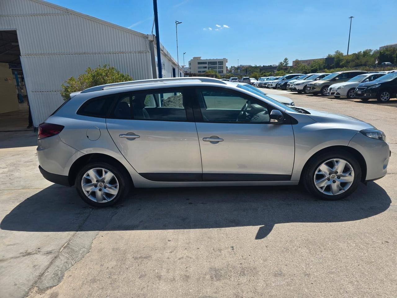 Renault Megane Mégane 1.5 dCi 90CV Attractive