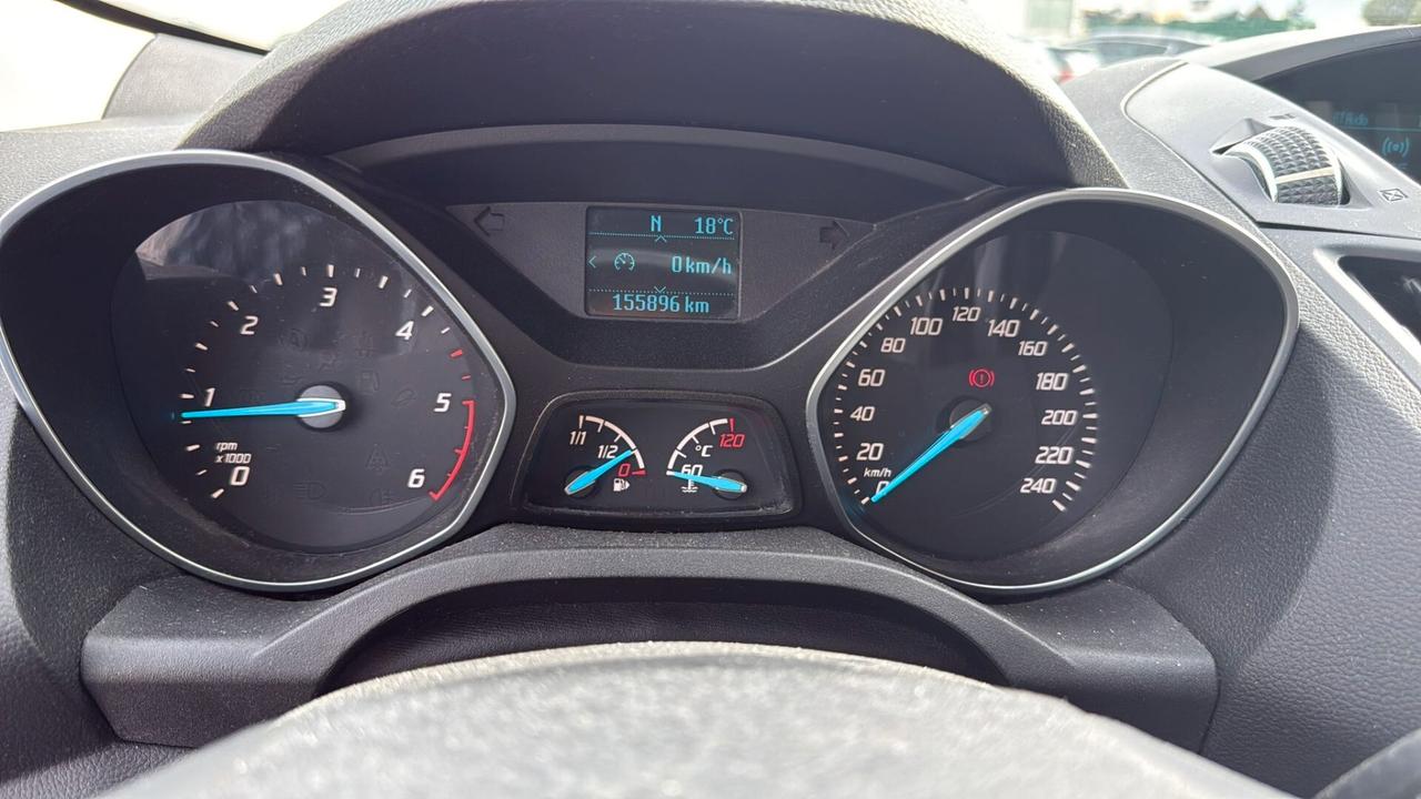 Ford Kuga 2.0 TDCI 120 CV S&S 2WD Titanium