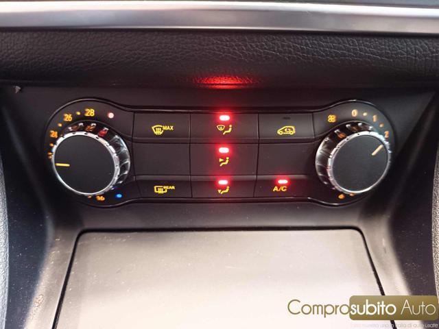 MERCEDES-BENZ GLA 200 d Automatic 4Matic Premium