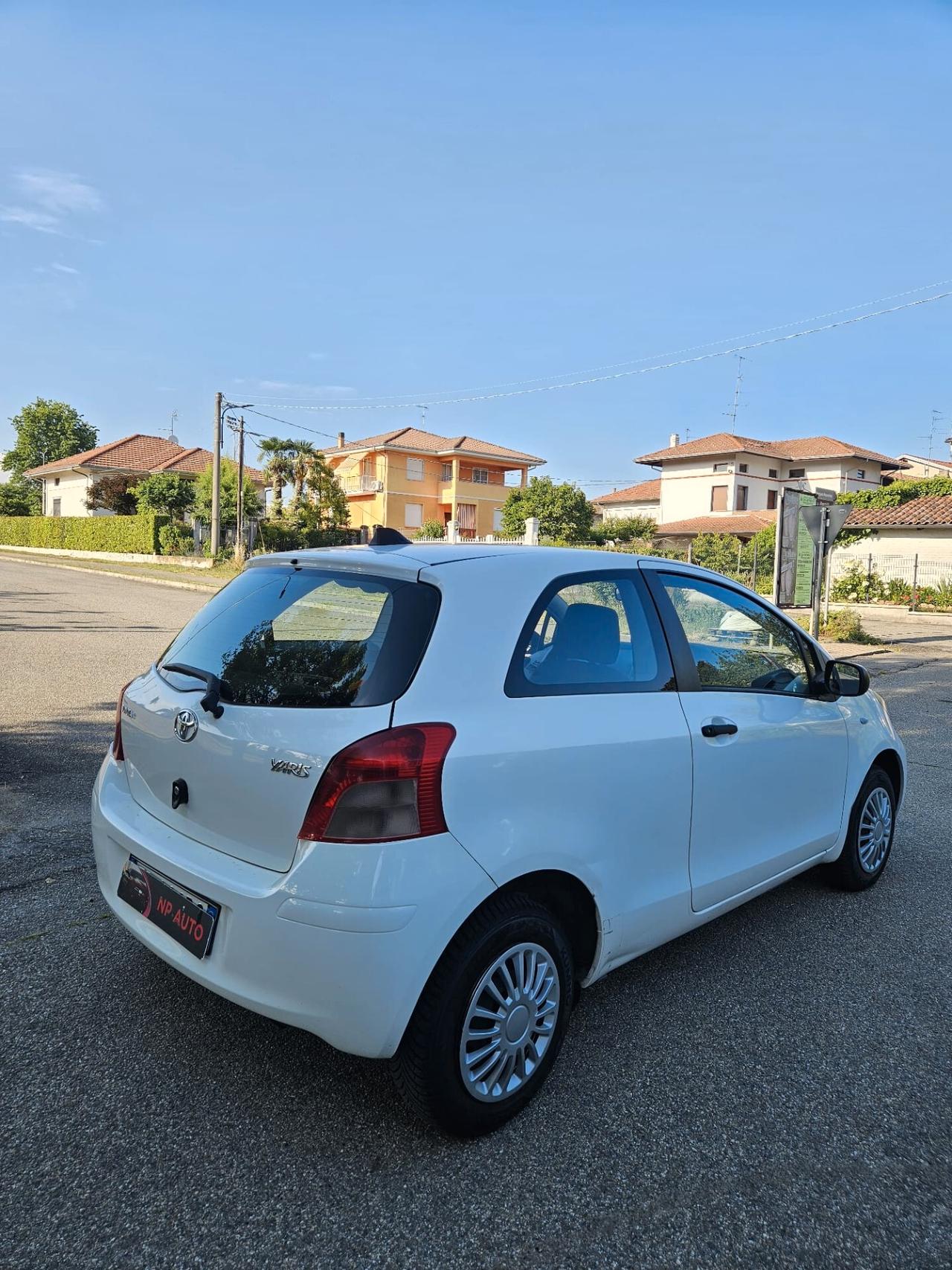 Toyota Yaris 1.0 neopatentati