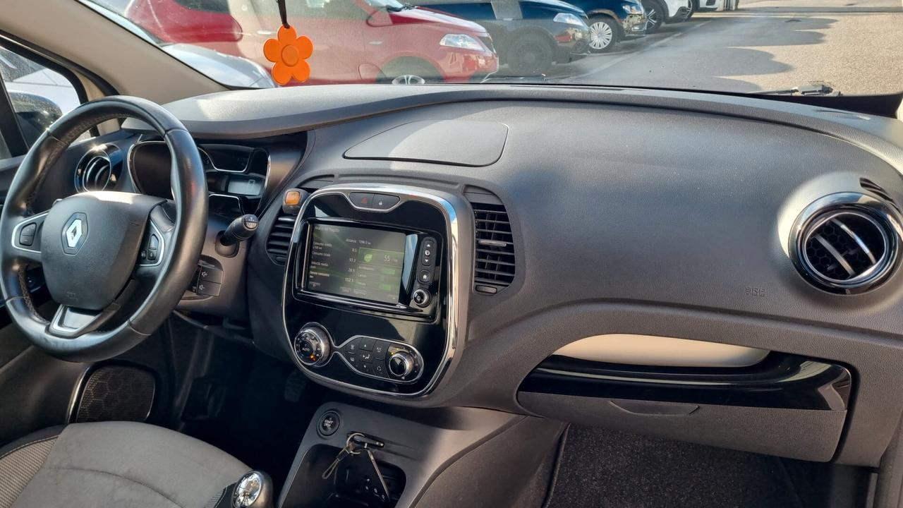 Renault Captur TCe 12V 90 CV Start&Stop Energy Intens-BENZINA-EURO6B-