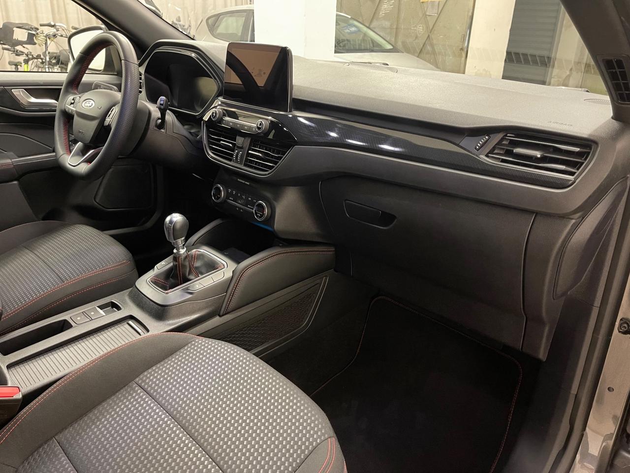 Ford kuga 1.5 120cv st-line nuova