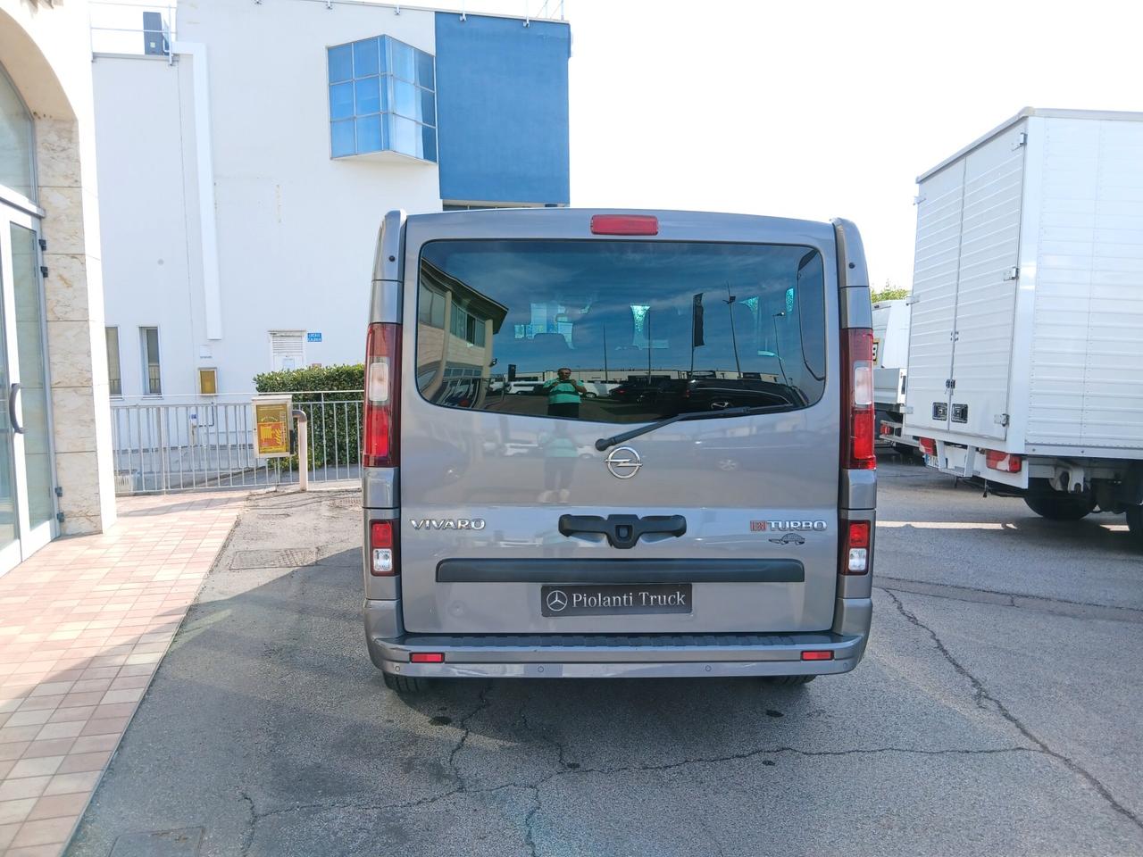 C333 - Opel Vivaro 1.6 Cdti 145cv Combi 8 posti IVA INCLUSA NON DEDUCIBILE