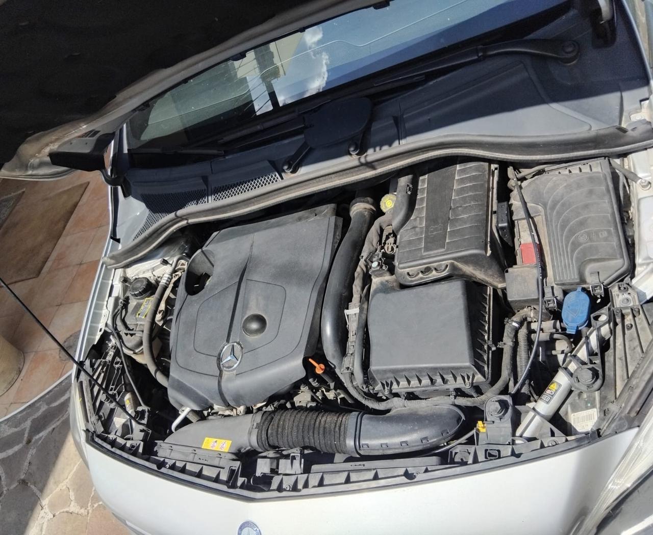 Mercedes-benz B 180 CDI Premium