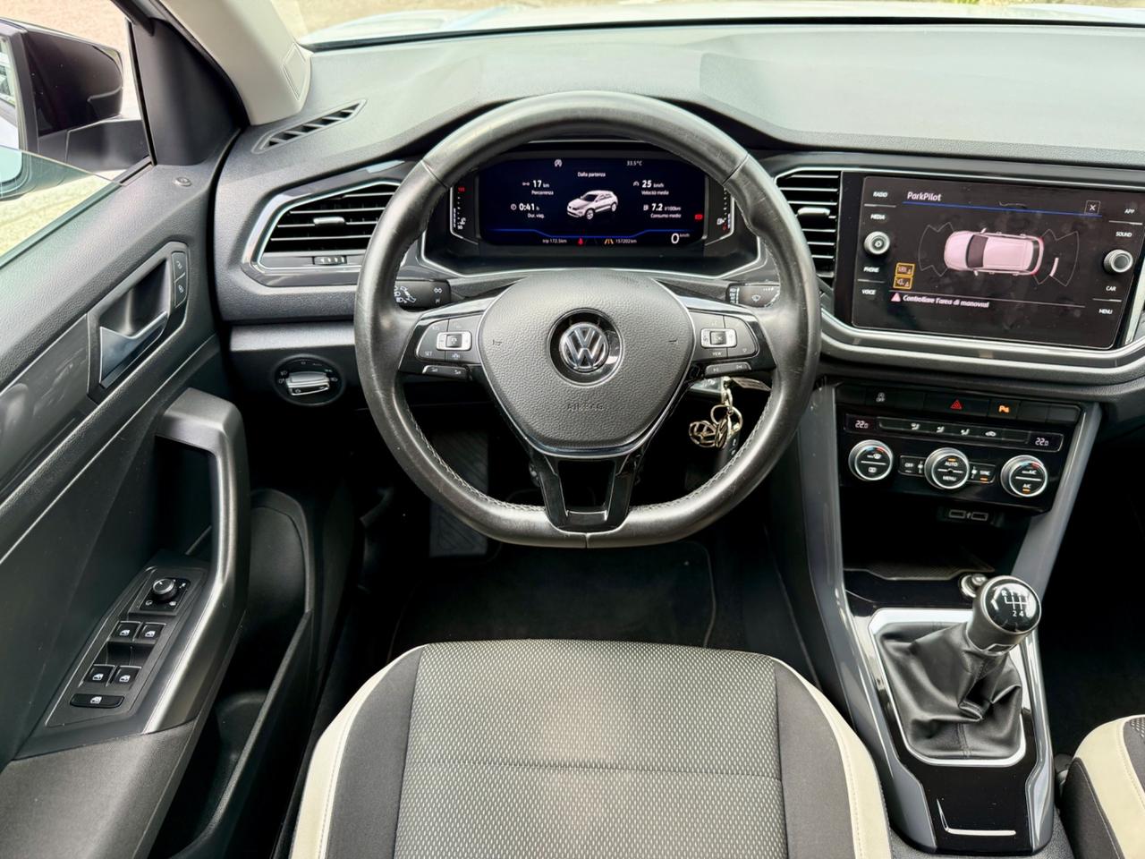 VOLKSWAGEN T-ROC 1.6 TDI SCR Advanced 2019