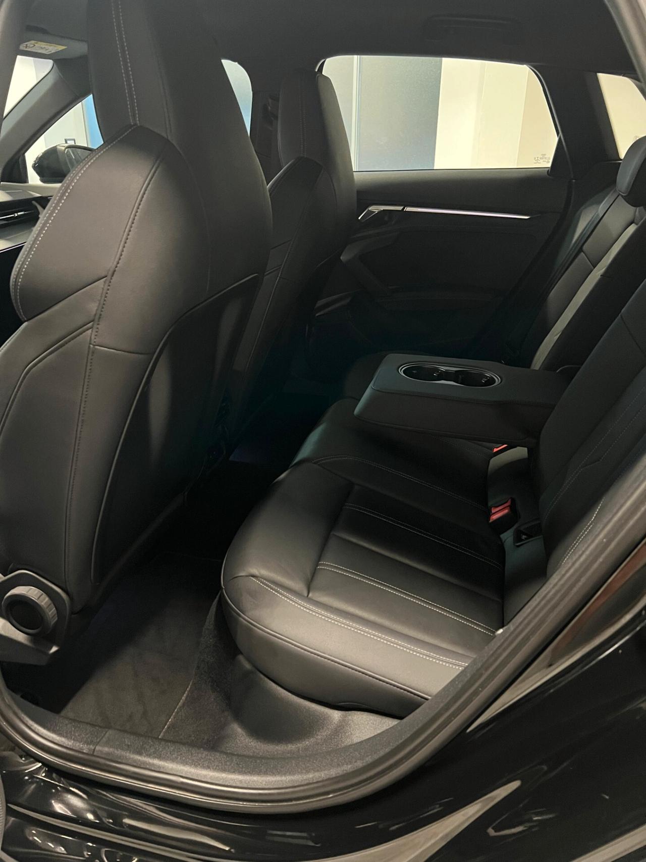 Audi A3 SPB 30 TDI S line edition