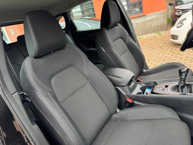 NISSAN Qashqai MHEV 140 CV Business