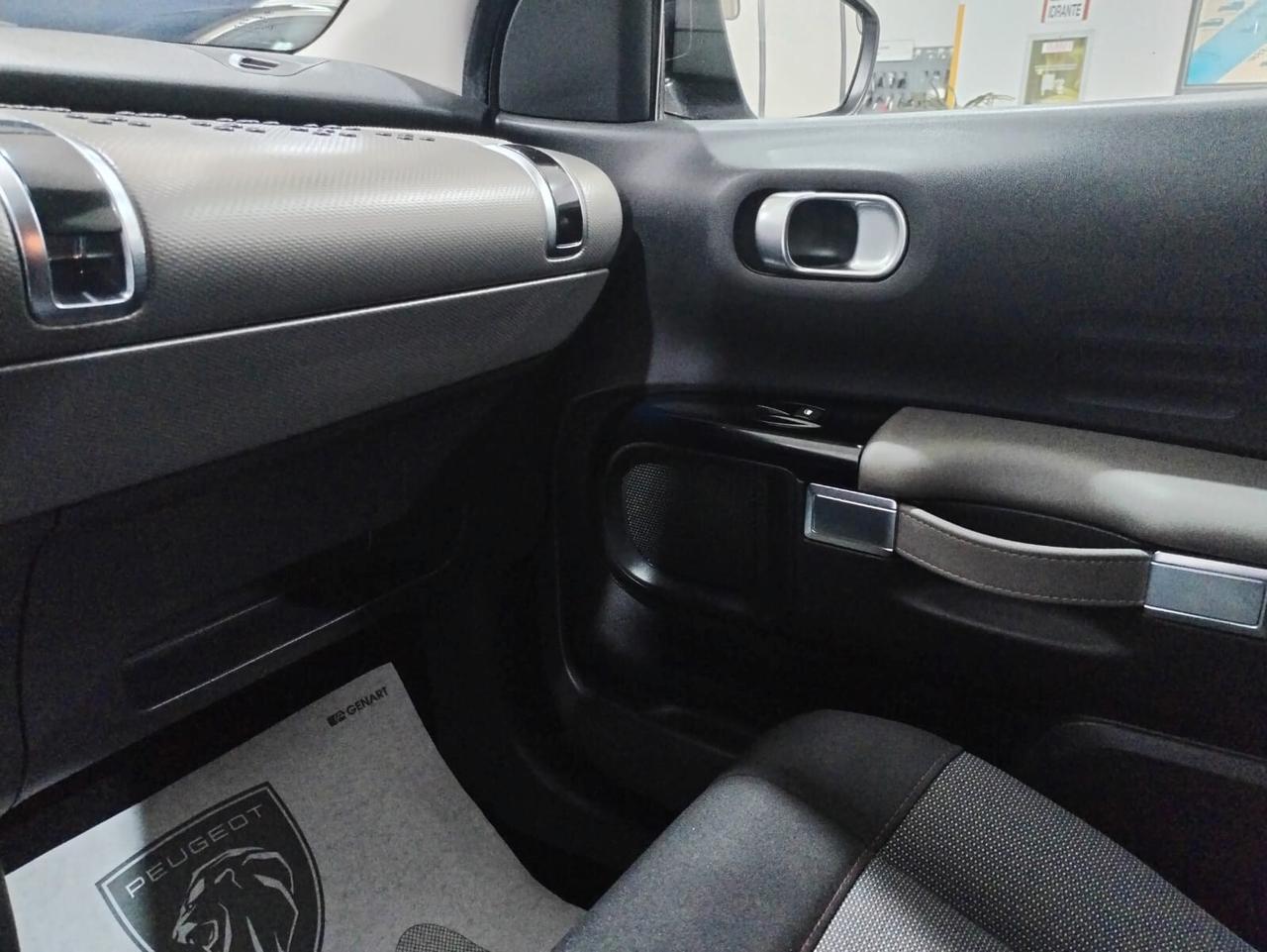 Citroen C4 Cactus BlueHDi 100 S&S Shine