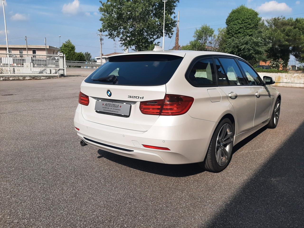 Bmw 320D Touring cc. 2.000 Turbodiesel CV. 184 Allestimento M Sport Automatica con Navigatore.
