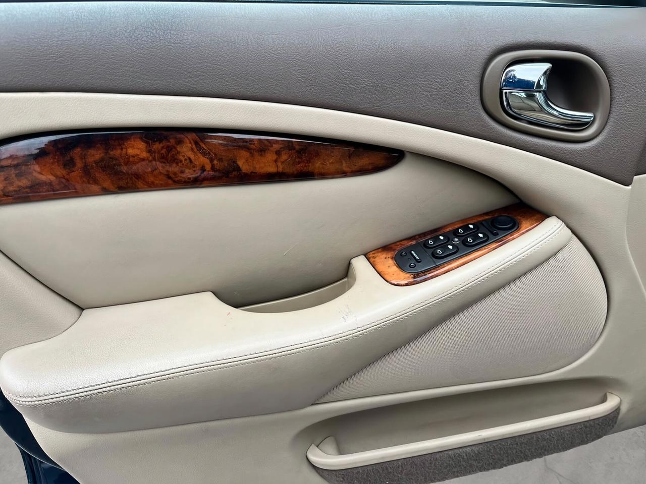 Jaguar S-Type 2.7d AUTOM. ISCRITTA ASI-TUA A € 157