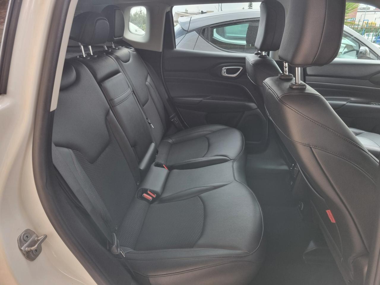 Jeep Compass 1.3 Turbo T4 240 CV PHEV AT6 4xe Trailhawk