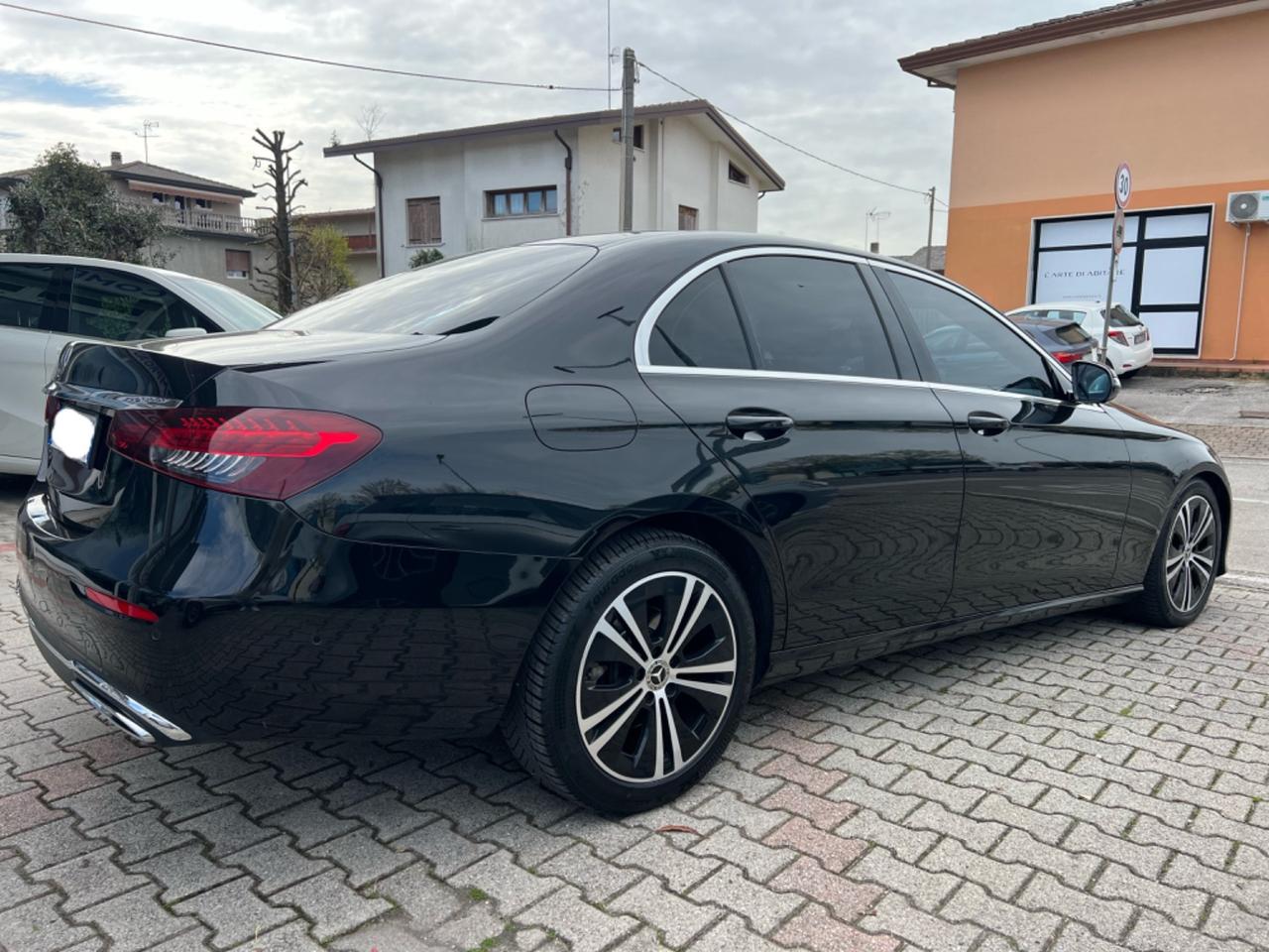 Mercedes-benz E 220 d Auto Business Sport