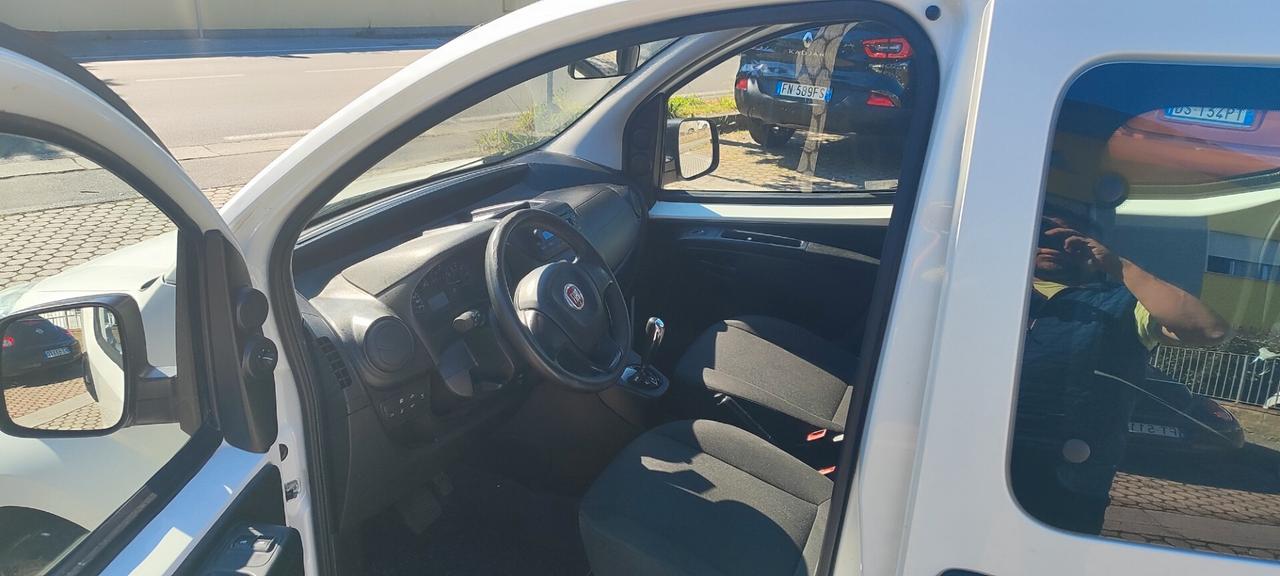 Fiat Qubo 1.3 MJT 95 CV Lounge automatico