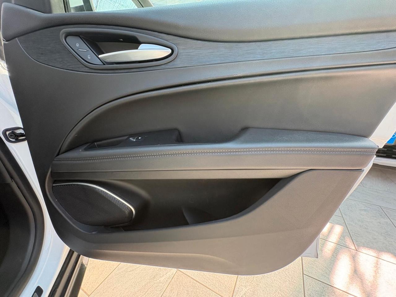 Alfa Romeo Stelvio 2.2 Turbodiesel 210 CV AT8 Q4 Ti