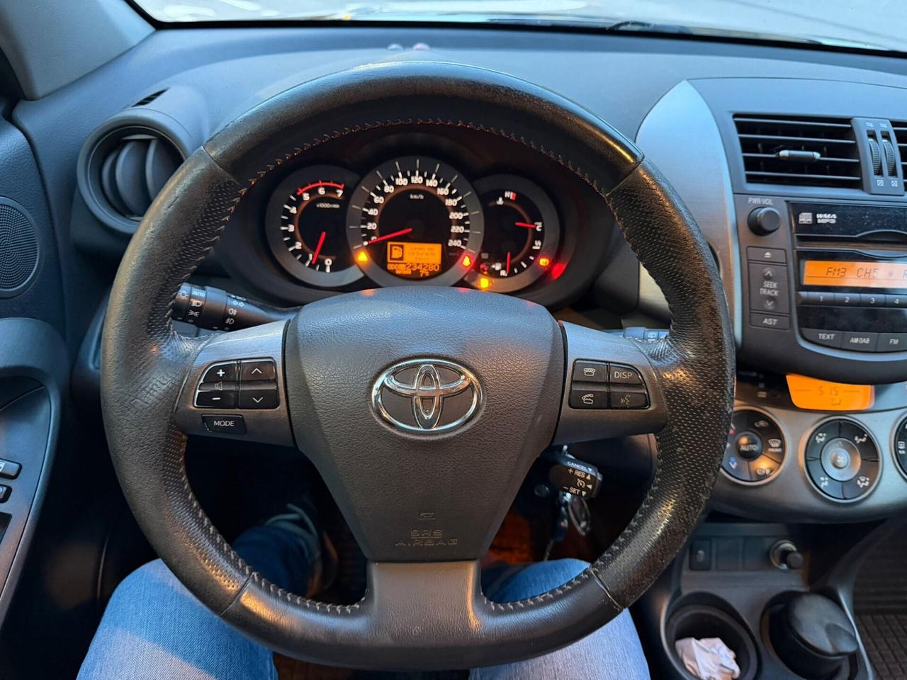 Toyota RAV 4 RAV4 2.2 D-4D 150 CV Lounge