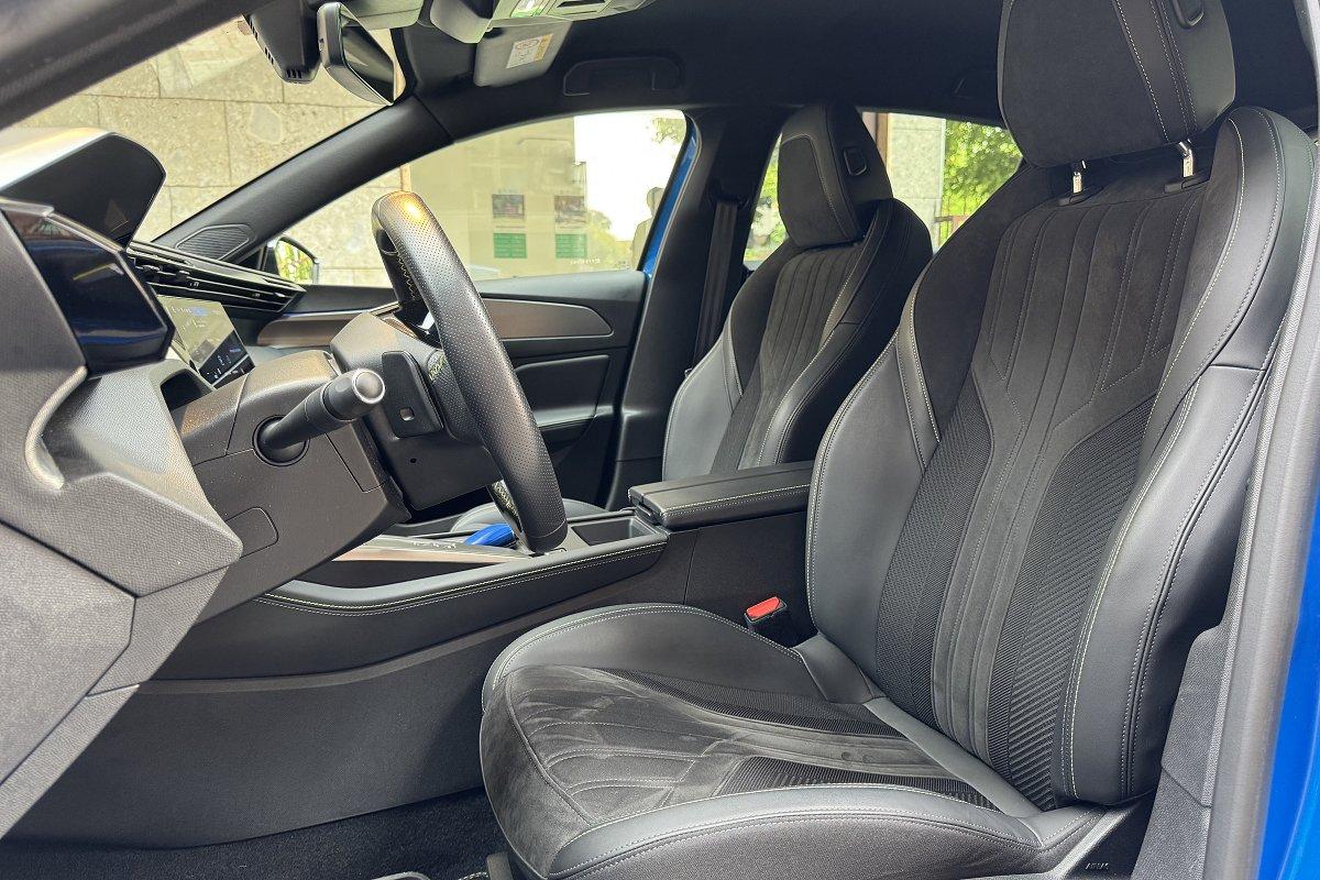 PEUGEOT 308 PureTech Turbo 130 S&S EAT8 GT