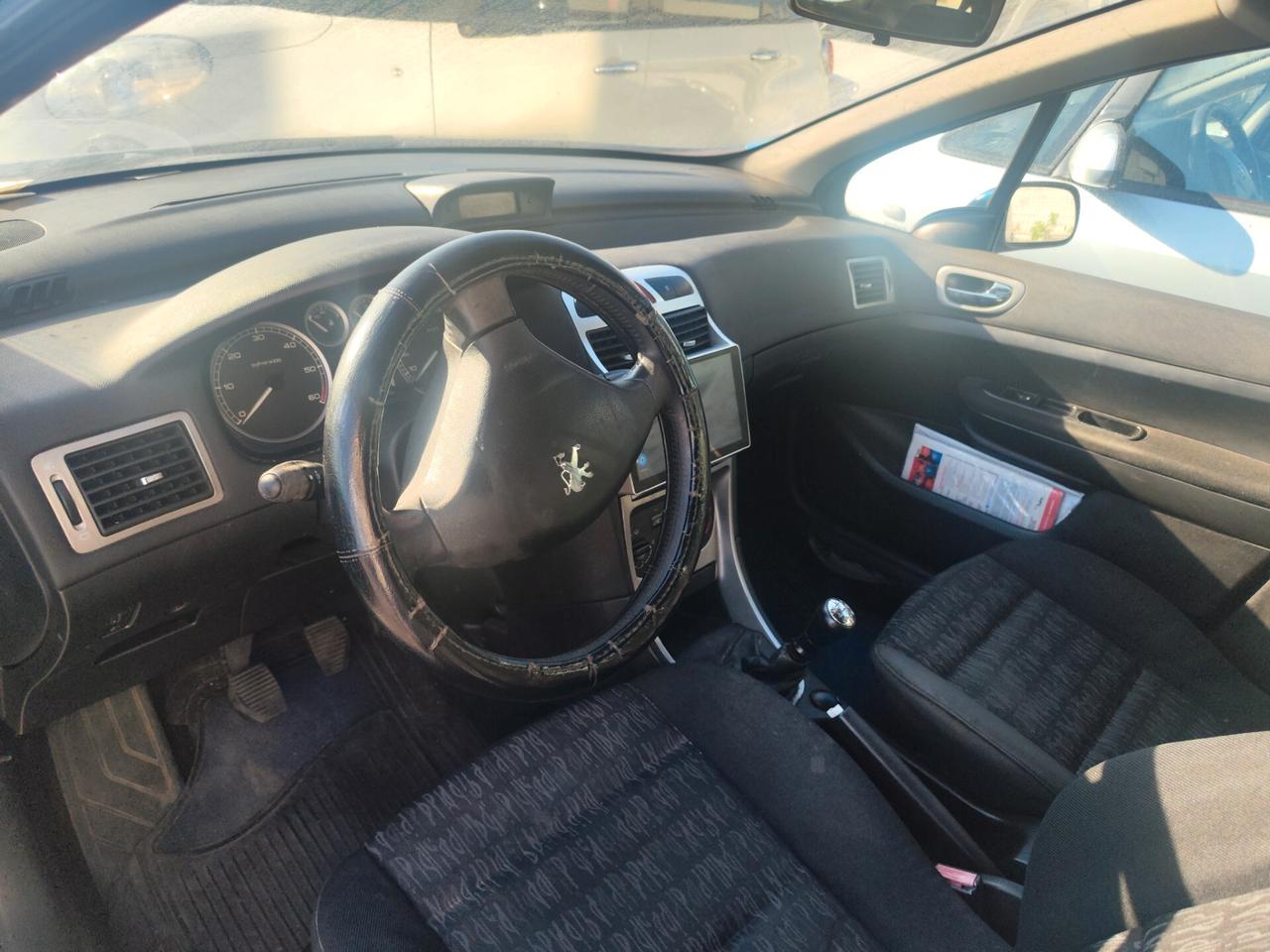 Peugeot 307 2.0 16V HDi FAP SW XS
