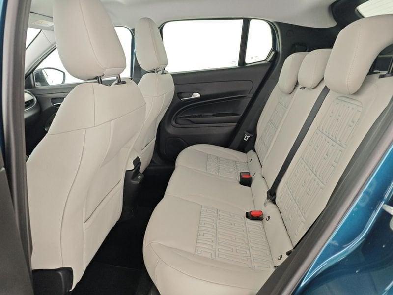FIAT 600 Hybrid 110 CV DCT MHEV La Prima