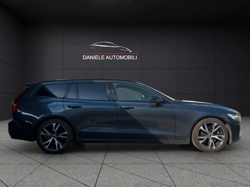 VOLVO V60 (2018-->) V60 D4 Geartronic R-design