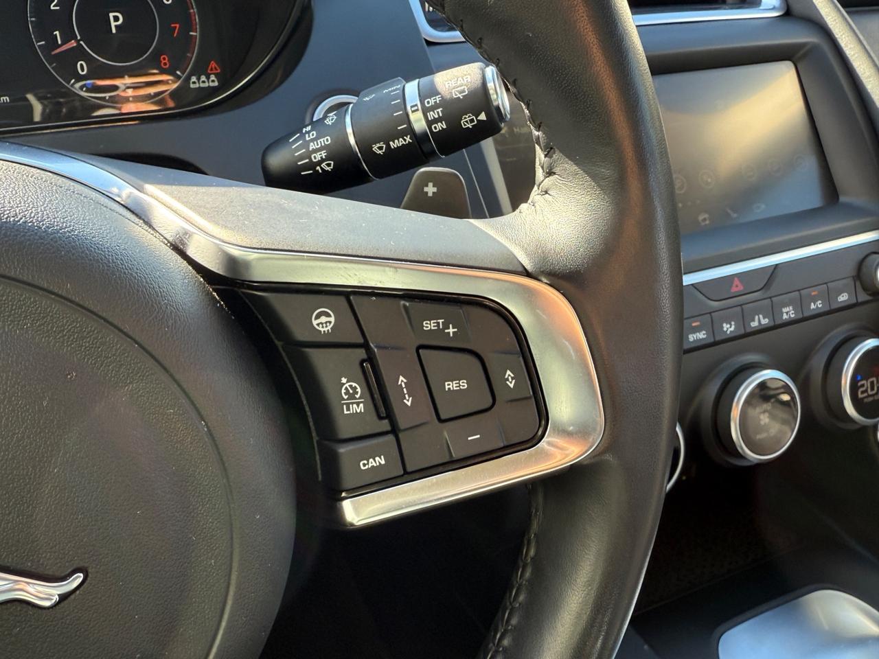 Jaguar E-Pace 2.0 249 CV AWD aut. SE|TETTO PANO