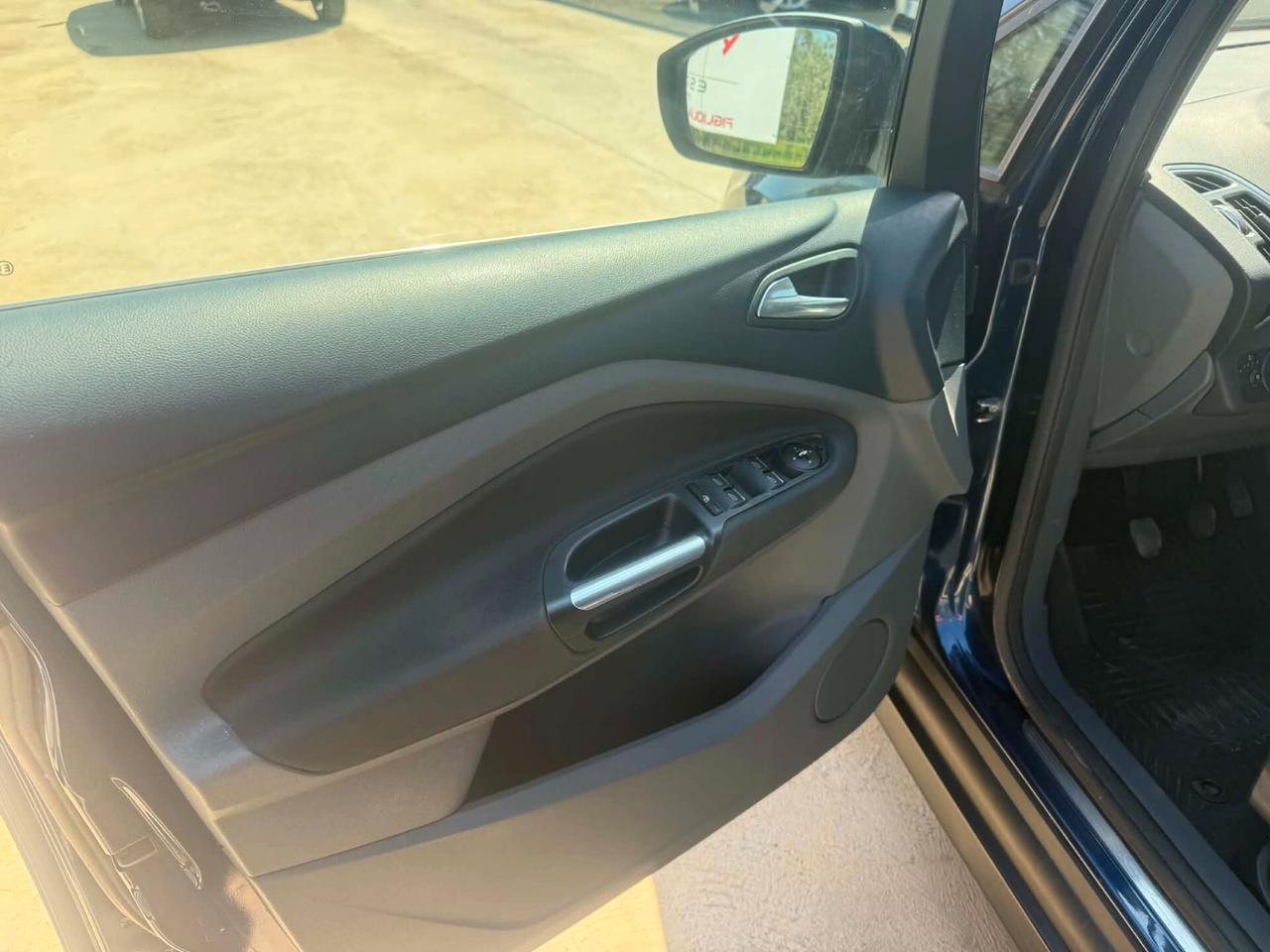 Ford C-Max 1.6 TDCi 115CV Titanium 395000 km