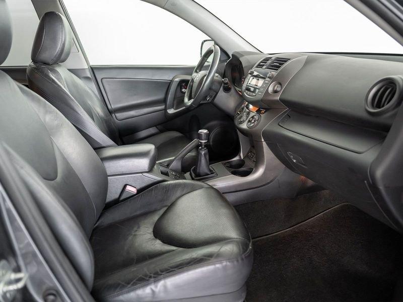 Toyota RAV4 RAV4 2.2 D-4D 150 CV DPF Luxury