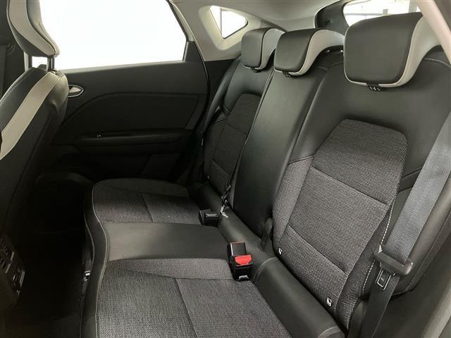 RENAULT Captur 1.5 Blue dCi 115cv Intens EDC