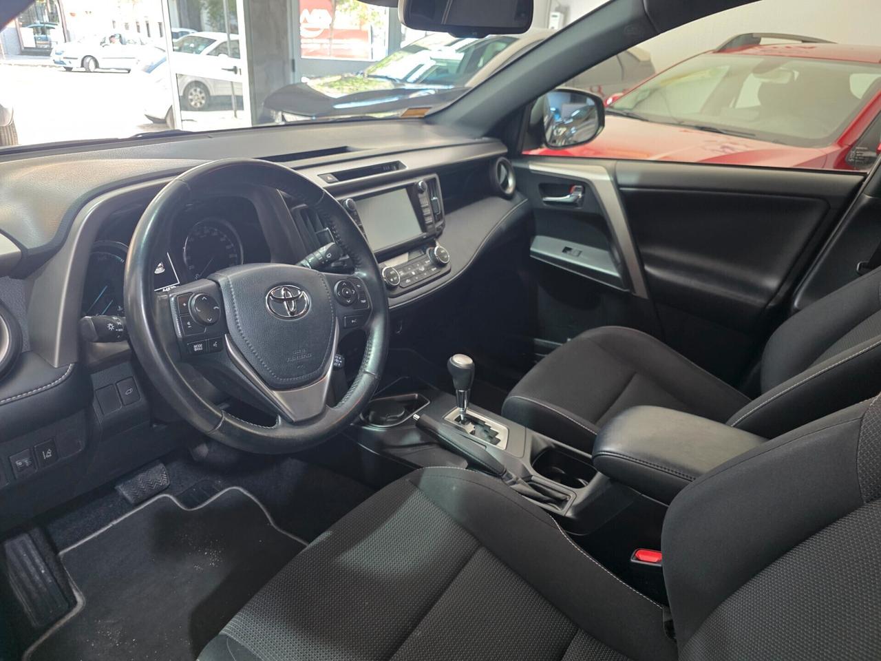 TOYOTA Rav4 2.5 Hybrid 155cv 2WD LOUNGE 2018