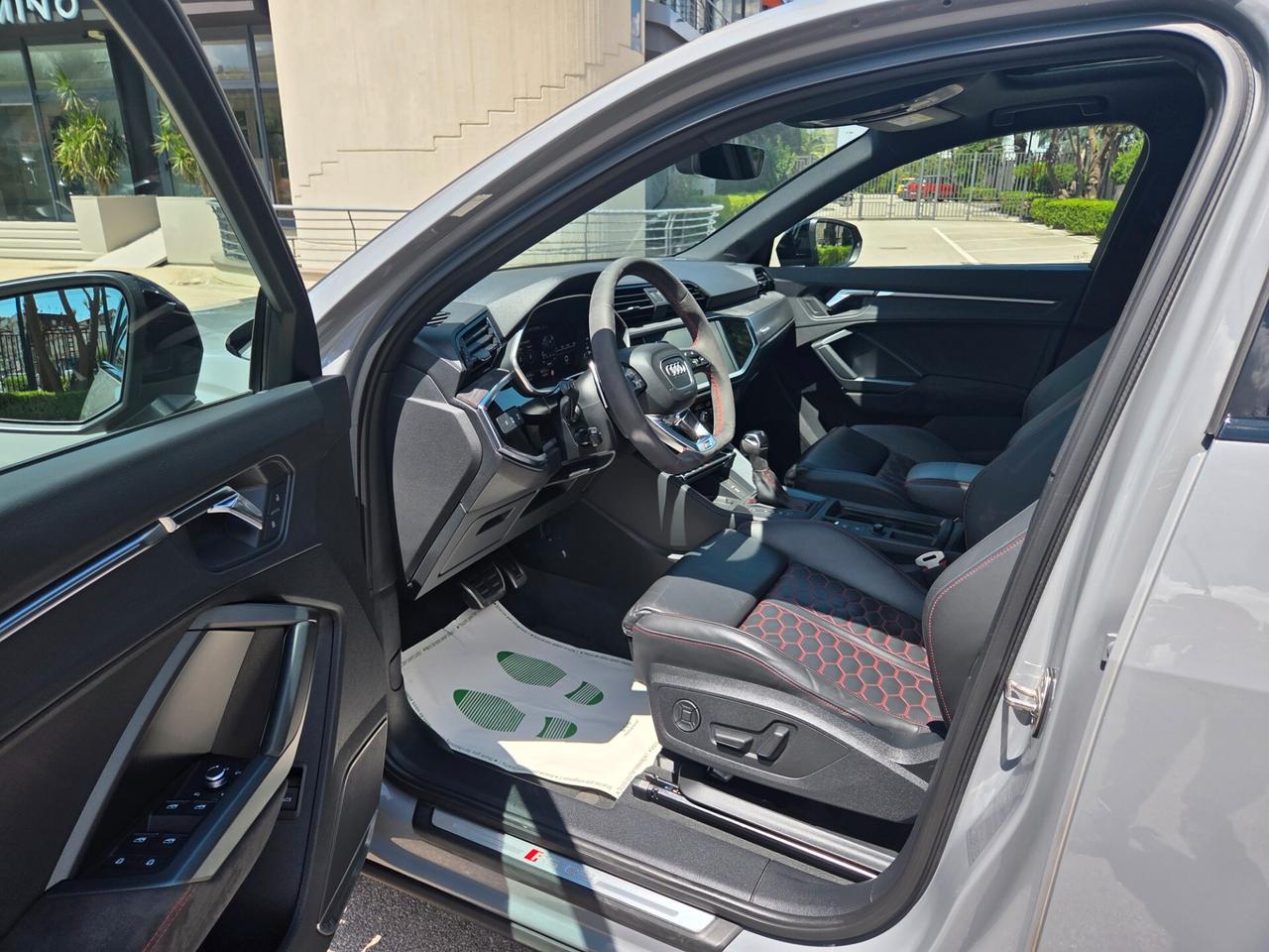 Audi Q3 RS SPB quattro S tronic