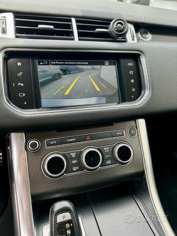 LAND ROVER Range Rover Sport 3.0 TDV6 HSE Dynami