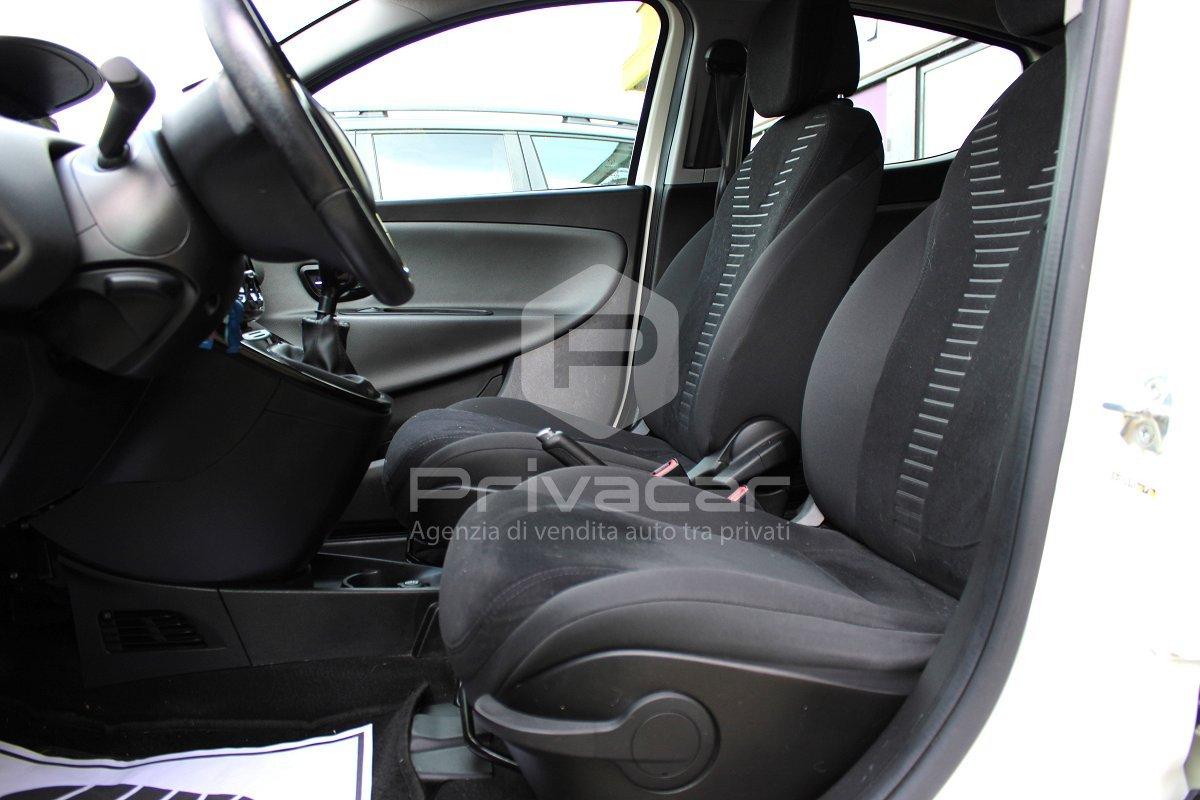 LANCIA Ypsilon 0.9 TwinAir 85 CV 5 porte S&S DFN Gold