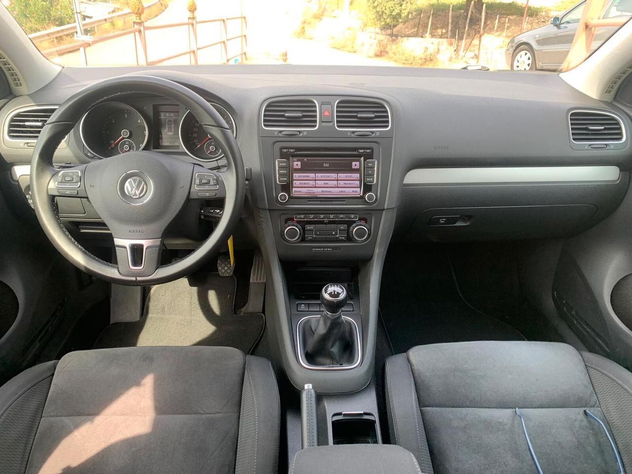 Volkswagen Golf 1.6 TDI DPF 5p. Highline