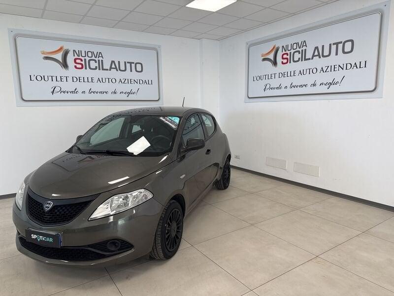 Lancia Ypsilon III 2015 1.0 firefly hybrid Silver s&s 70cv