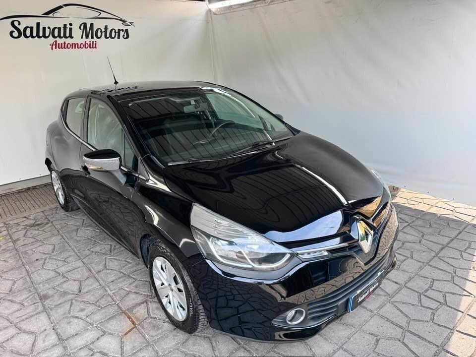 Renault Clio 1.2 Costume National ( GPL )