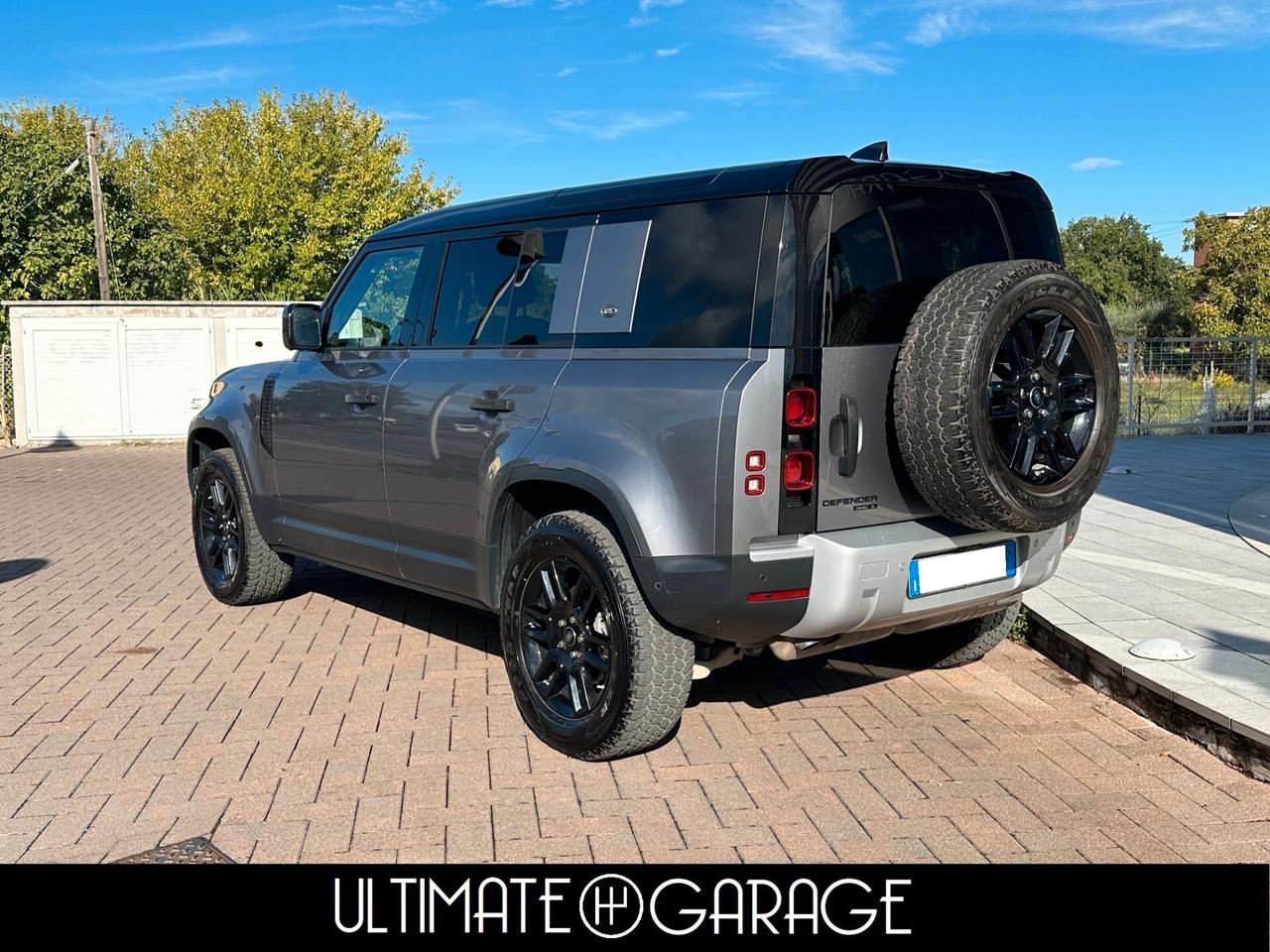 Land Rover Defender 110 2.0 SD4 240CV AWD Auto S *Book Service