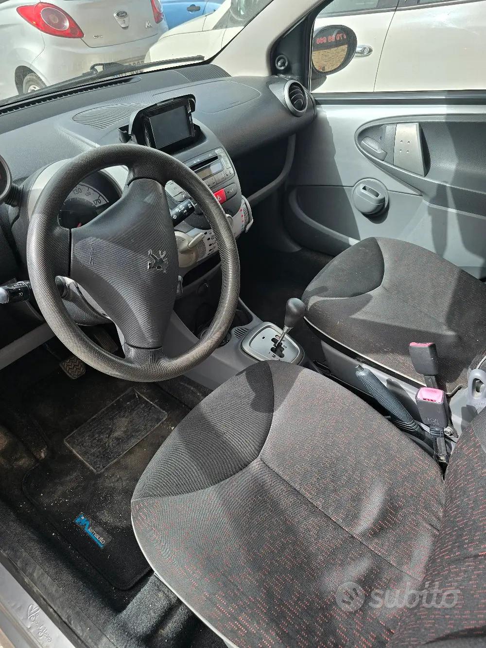 Peugeot 107 Sweet Years 2010 (cambio automatico)