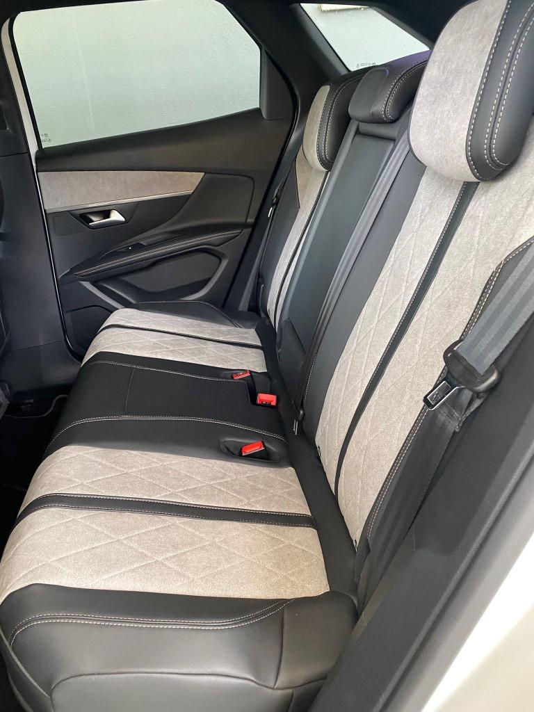 Peugeot 3008 1.6 hybrid4 phev GT 300cv e-eat8