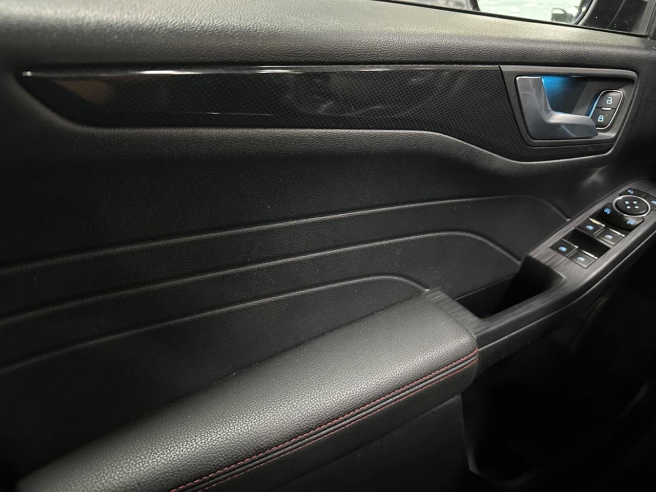 Ford Kuga 1.5 EcoBlue 120 CV aut. 2WD ST-Line 2022