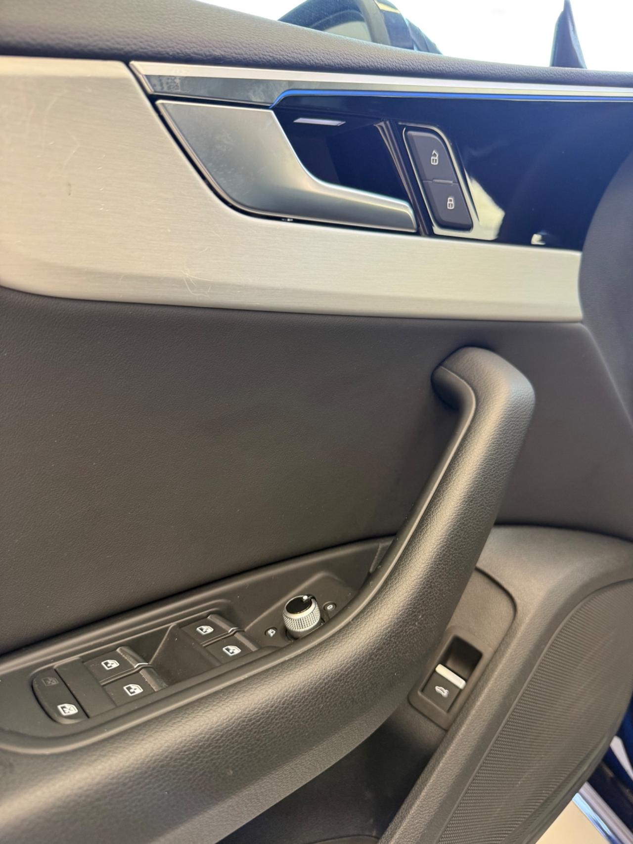 Audi A5 SPB 40 TDI S.LINE EDITION TETTO APRIBILE,VIRTUAL COCKPIT, PACCHETTO LUCI SOFFUSE INTERNE,TELECAMERA