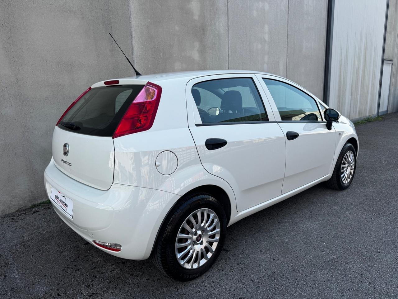 Fiat Punto 1.2 8V 5 porte Lounge UNIPRO OK NEOP
