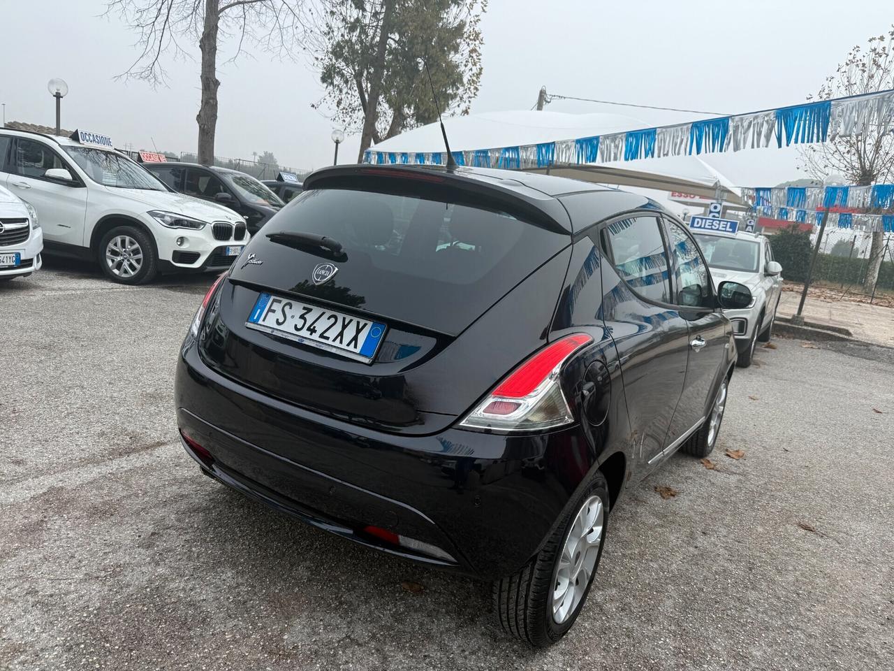 Lancia Ypsilon 1.2 69 CV Platinum 70.000 km