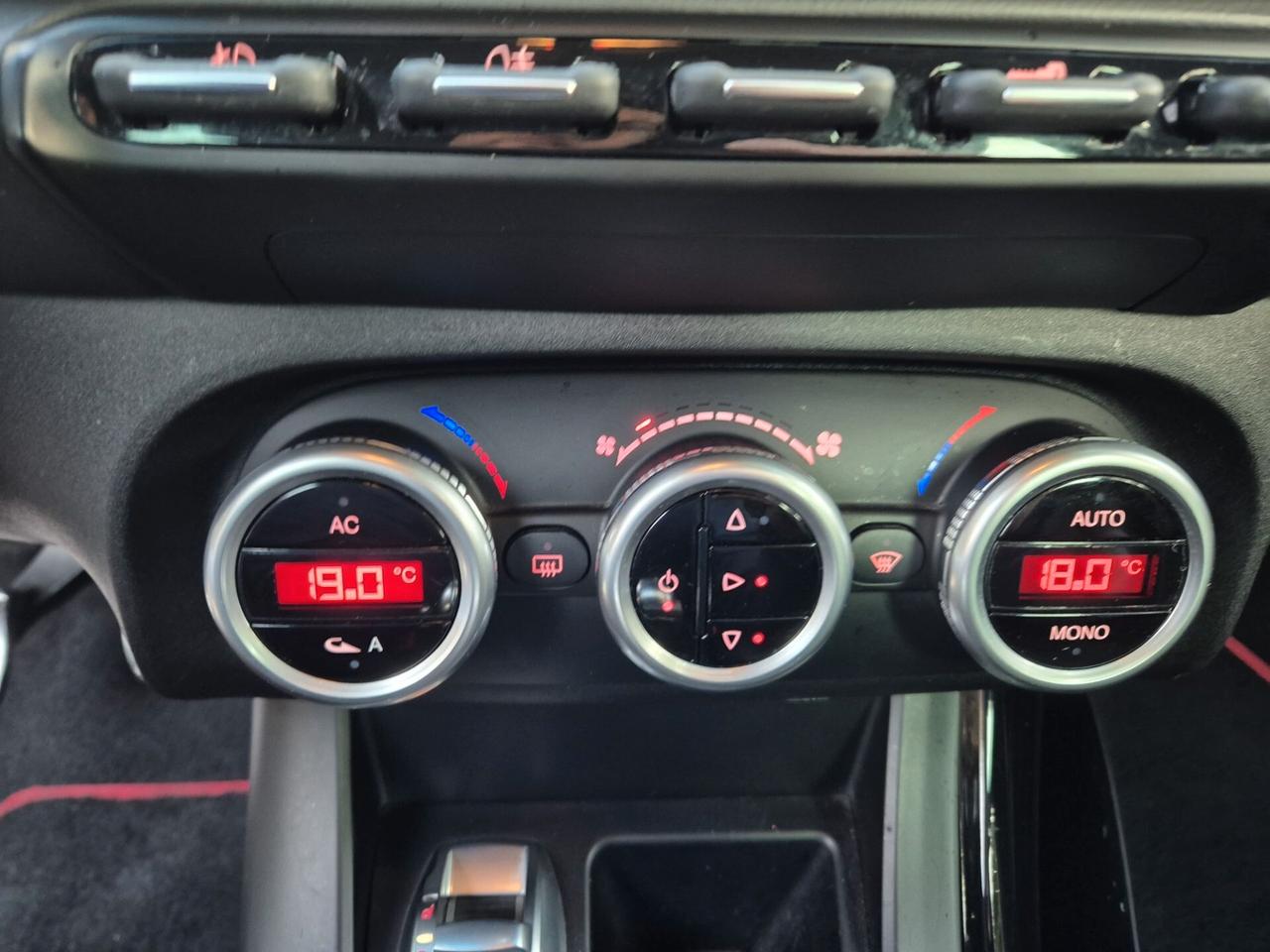 Alfa Romeo Giulietta 1750 TBi Quadrifoglio Verde