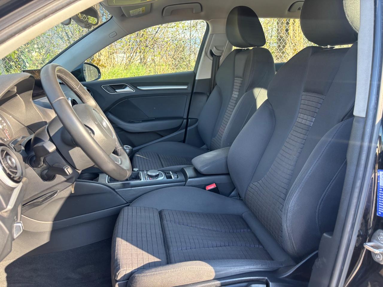 Audi A3 SPB 1.6 TDI clean diesel Ambition 5p