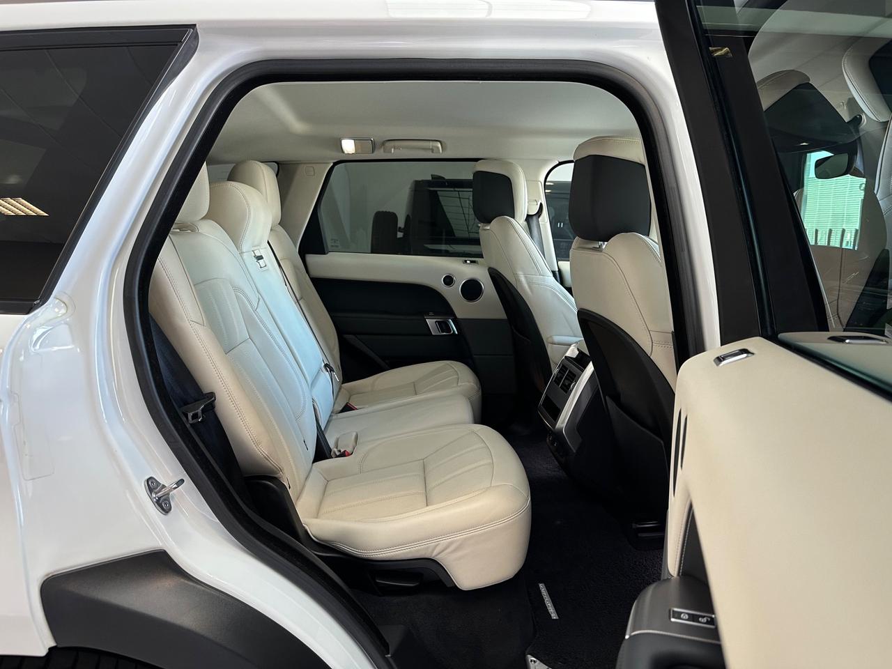 Land Rover Range Rover Sport Range Rover Sport 3.0 SDV6 HSE Dynamic